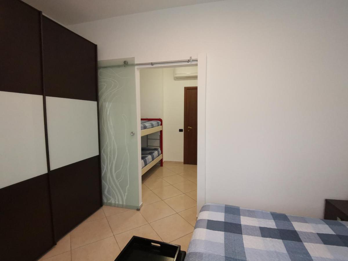 Beb I Portici Bed & Breakfast เชอร์นอบบิโอ ภายนอก รูปภาพ