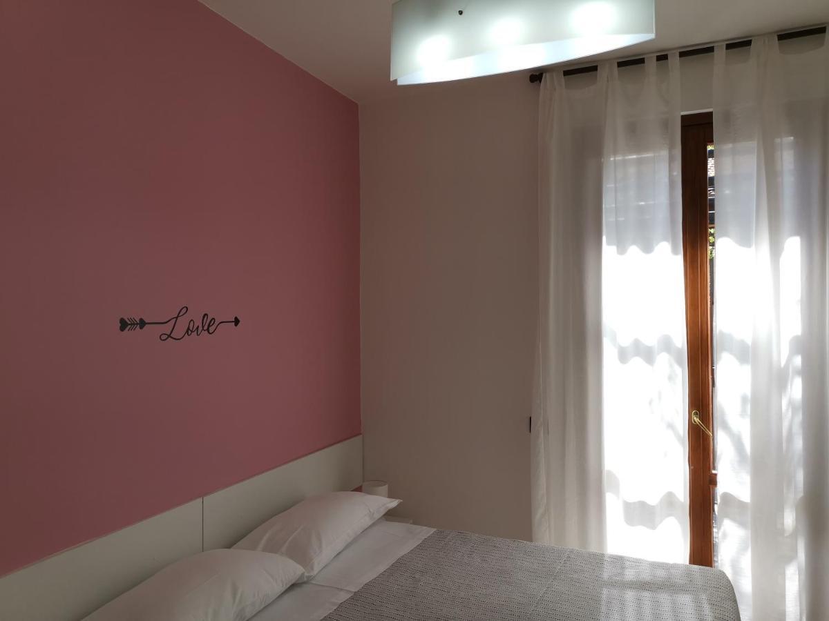 Beb I Portici Bed & Breakfast เชอร์นอบบิโอ ห้อง รูปภาพ
