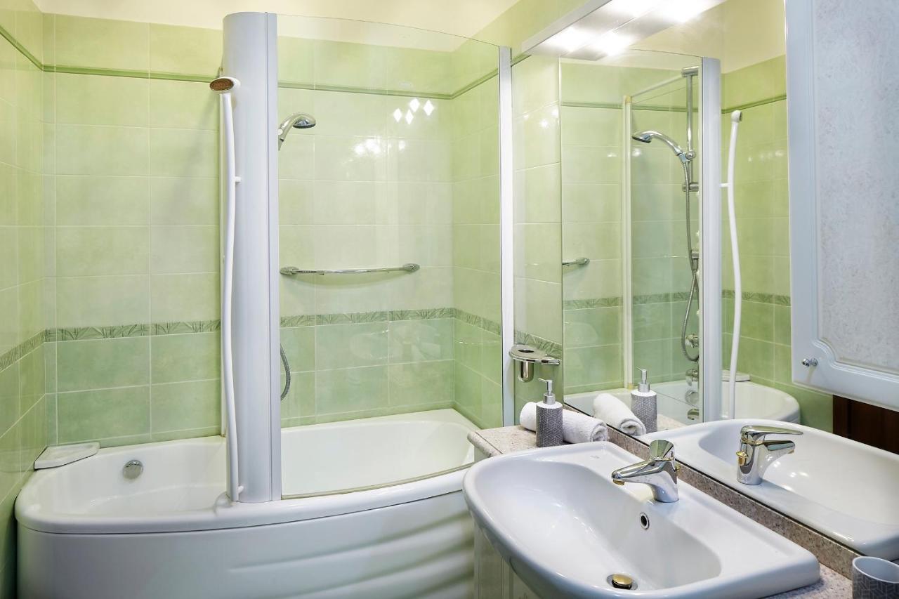 Beb I Portici Bed & Breakfast เชอร์นอบบิโอ ภายนอก รูปภาพ